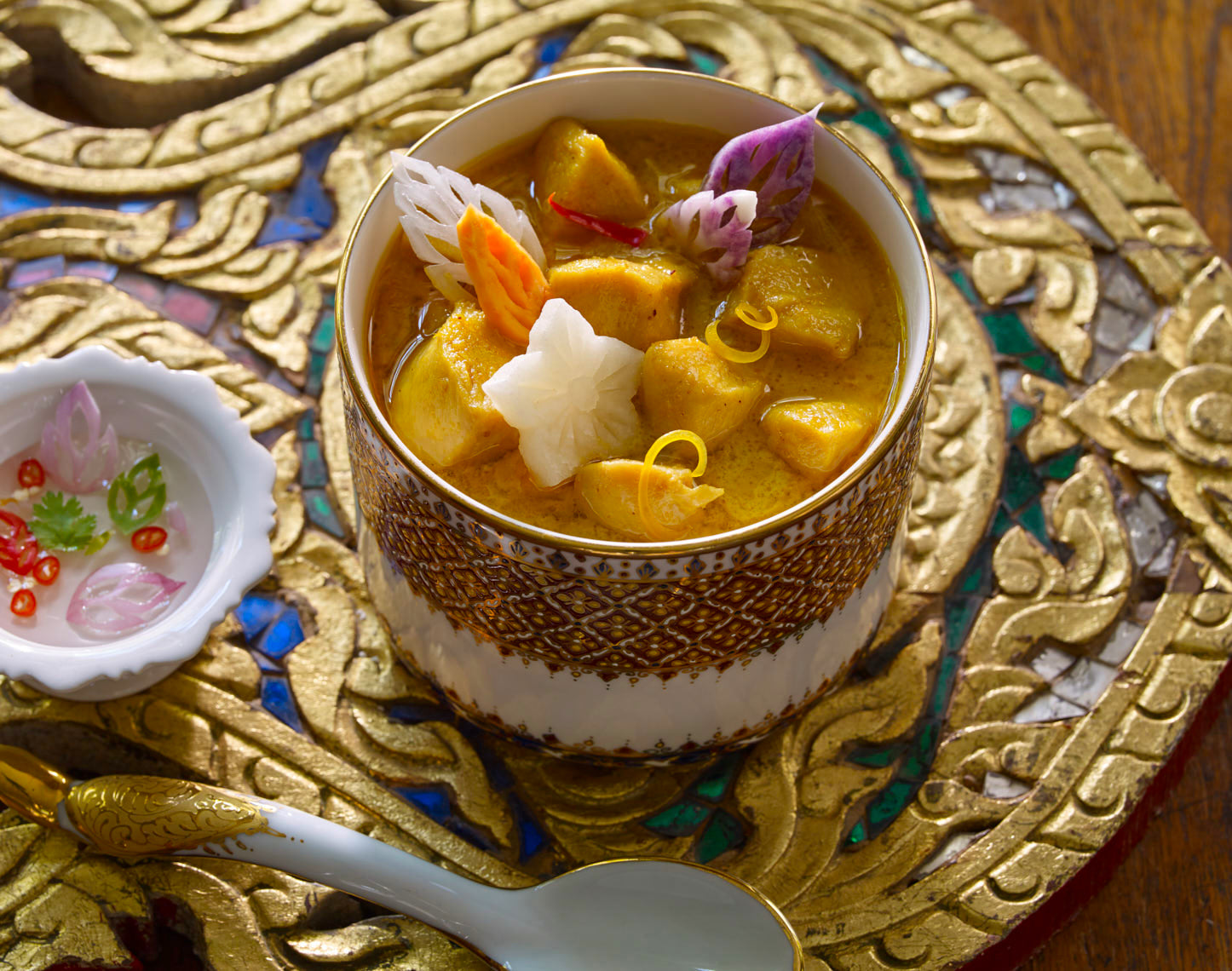 Chicken with Potatoes and Thai Yellow Curry Sauce