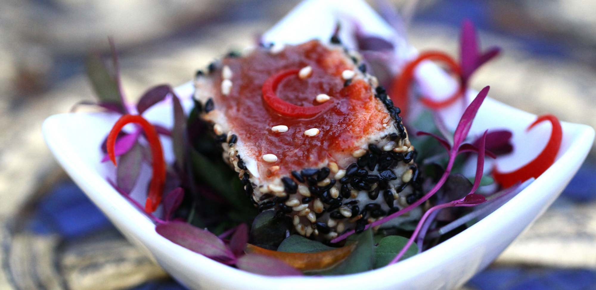 Seared sesame encrusted tuna with Thai pad sauce recipe - WATCHAREE'S